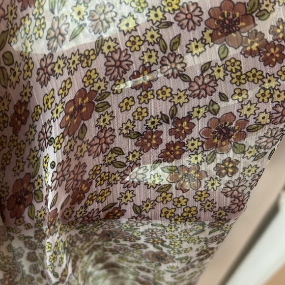 Mamie Ruth Maxi Floral Pattern Vest - Picture 2 of 5